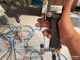 Máy phun sơn tĩnh điện nước Anest Iwata